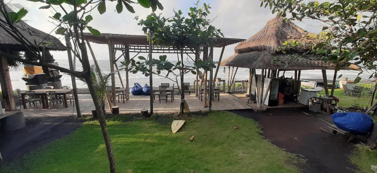 Keramas Surf Hostel Exterior foto